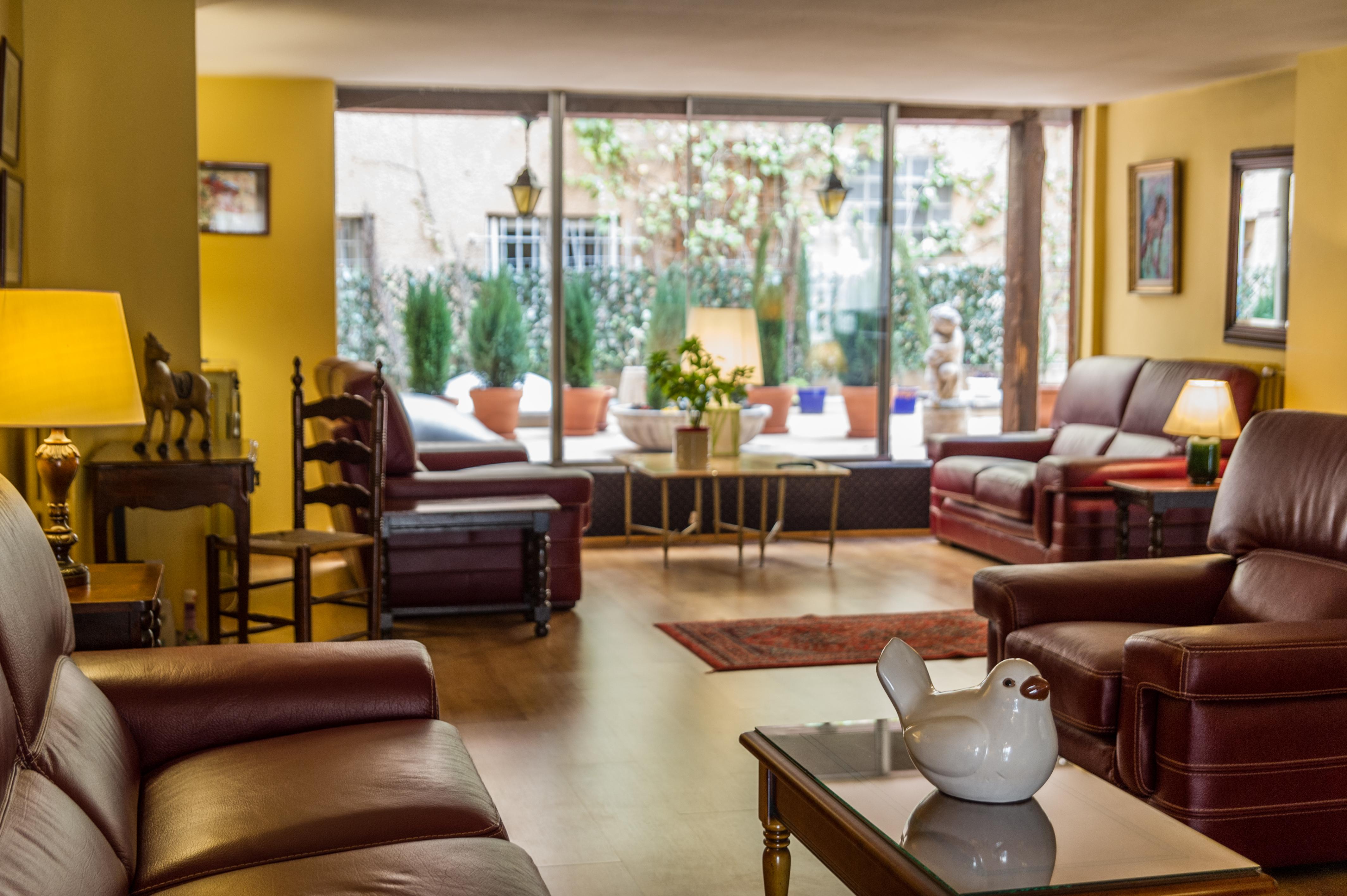 פרפיניין Hotel Pb - Paris-Barcelone מראה חיצוני תמונה