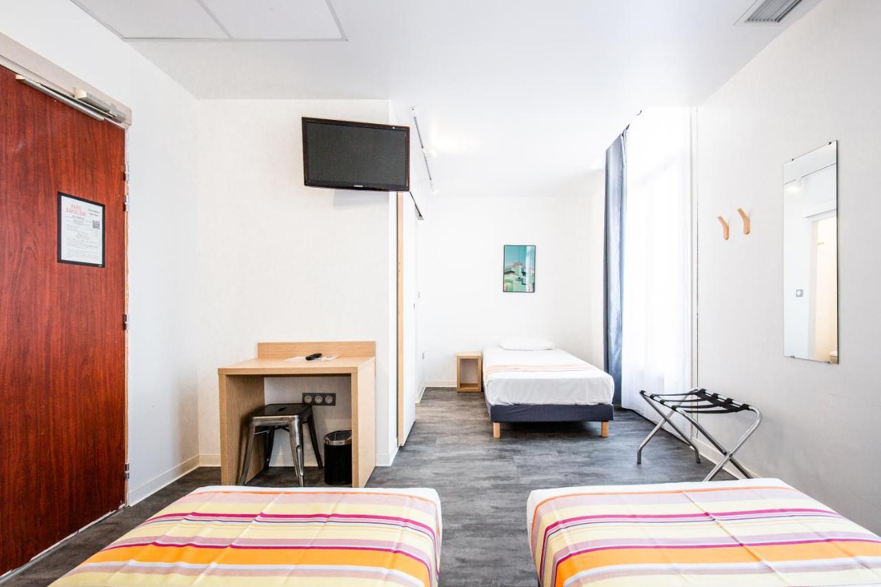 פרפיניין Hotel Pb - Paris-Barcelone מראה חיצוני תמונה