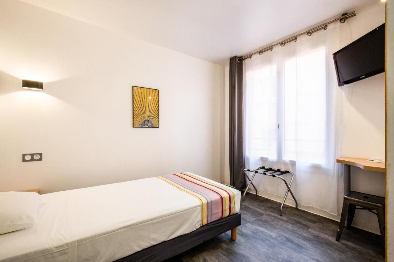 פרפיניין Hotel Pb - Paris-Barcelone מראה חיצוני תמונה